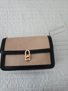 Juleskae Crossbody NWT